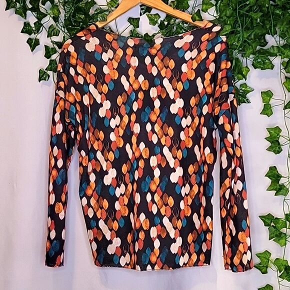 Made in Italy. Elegant Top. Size Large. NWT - Picture 3 of 9